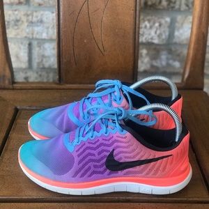 Nike Free 4.0 Fashion Athletic Sneakers